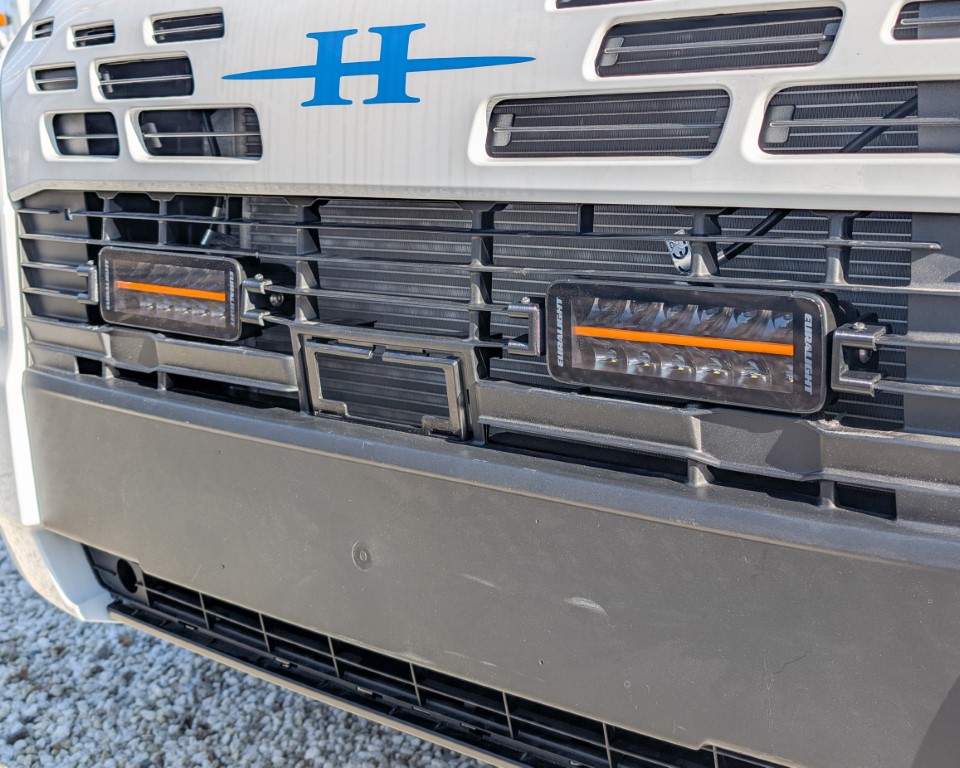 Euralight | LED driving lights grille kit | suitable for Citroen Jumper (2024-)