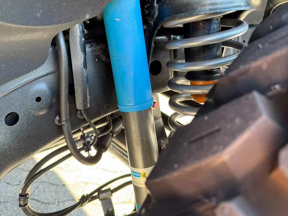 Bilstein | Stoßdämpfer B8 (0-1" Höherlegung) Hinterachse (1 Stück) passend für BAW 212 (2025+)