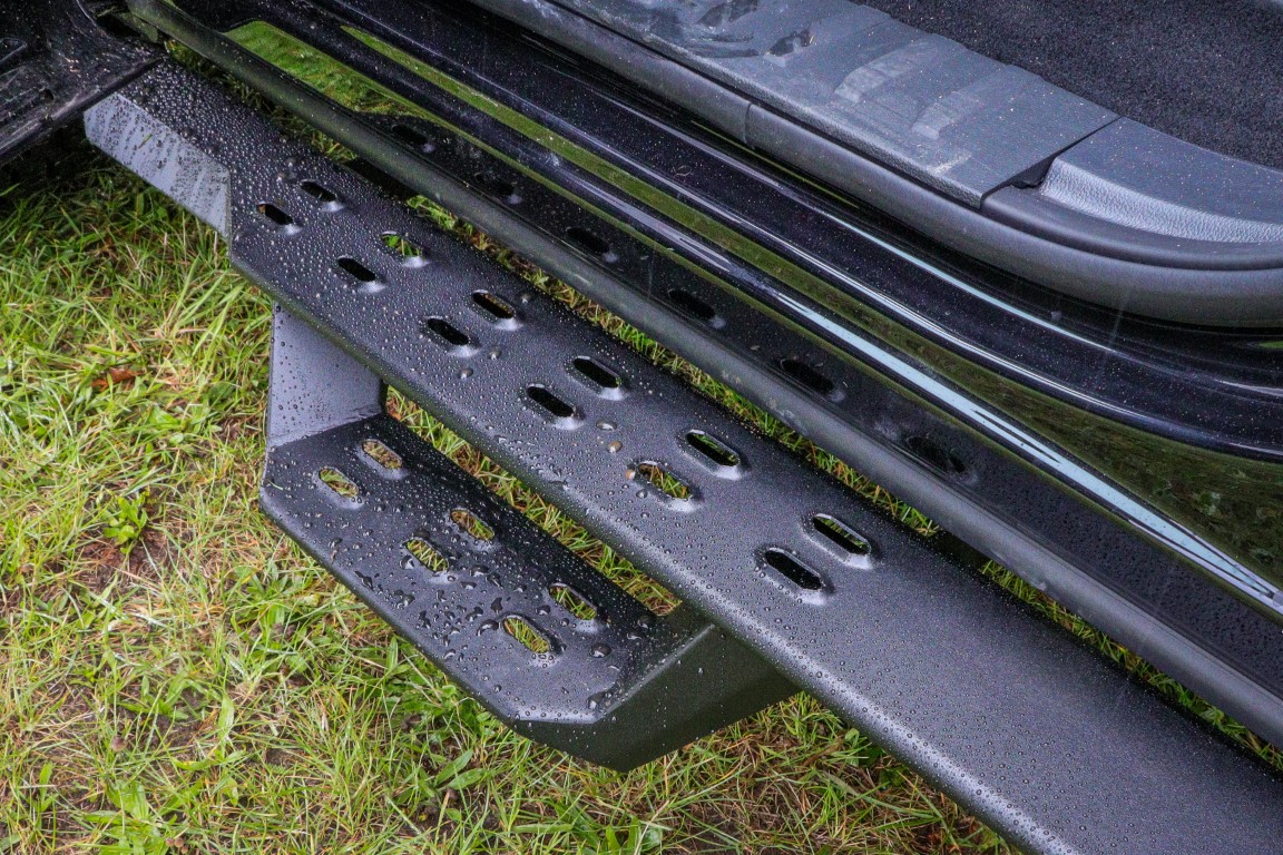 HSP schwarz matte Schwellerrohre Black Panther passend für Ford F150 (2015-)