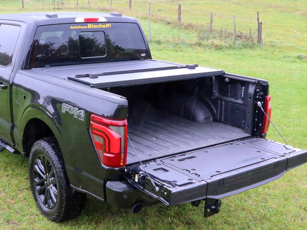 HSP | 3-teilig klappbare Laderaumabdeckung | passend für Ford F-150 (2015-2025) 5.5ft Bed