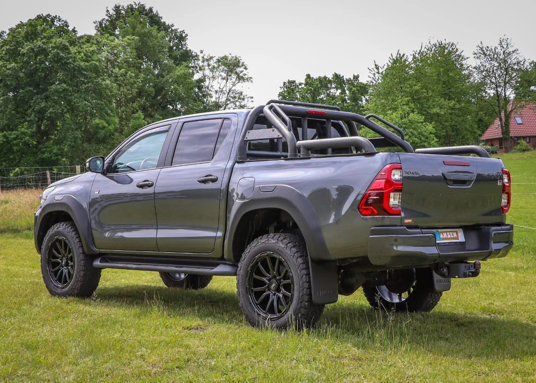 HSP Black Hunter Überrollbügel passend für Toyota Hilux (2015-)